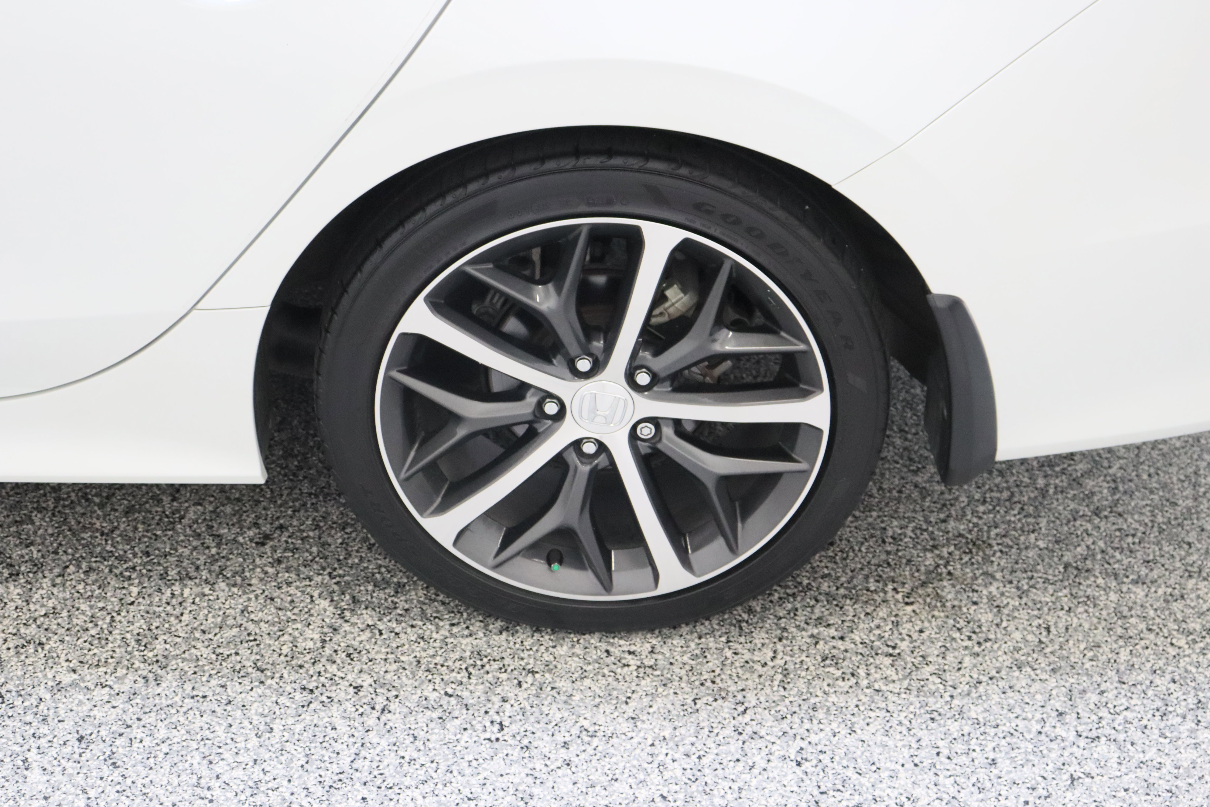 Used 2022 Honda Civic Touring image 10