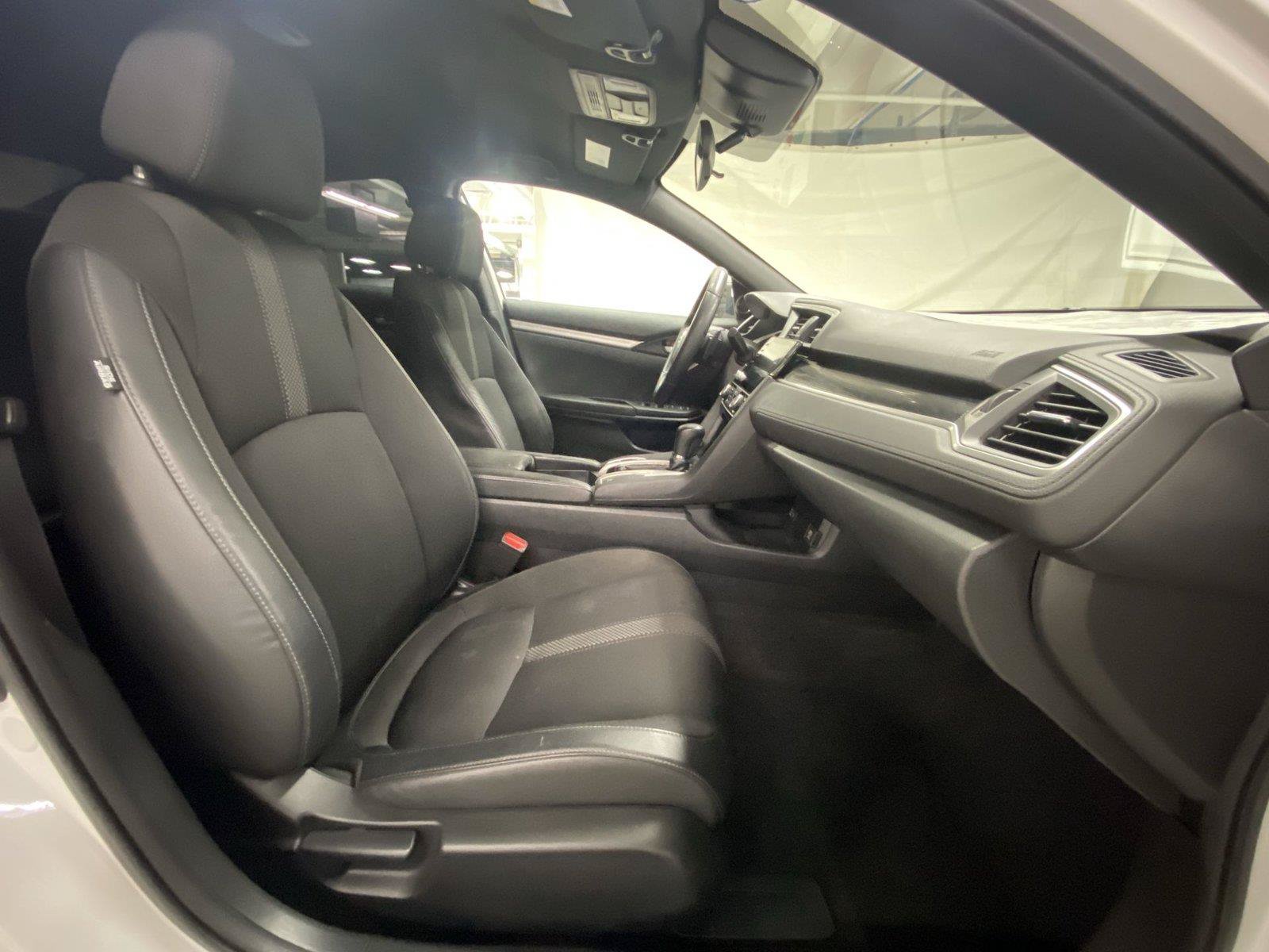 Used 2019 Honda Civic Sport image 28