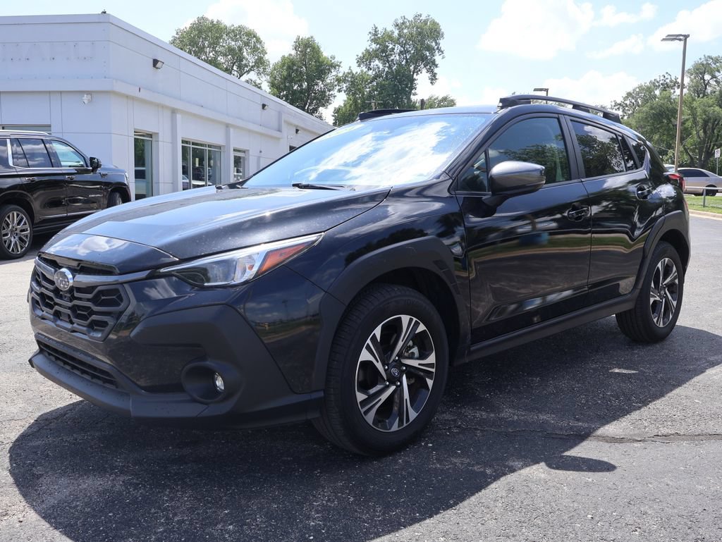 Used 2024 Subaru Crosstrek 2.0i Premium AWD/4WD image 3