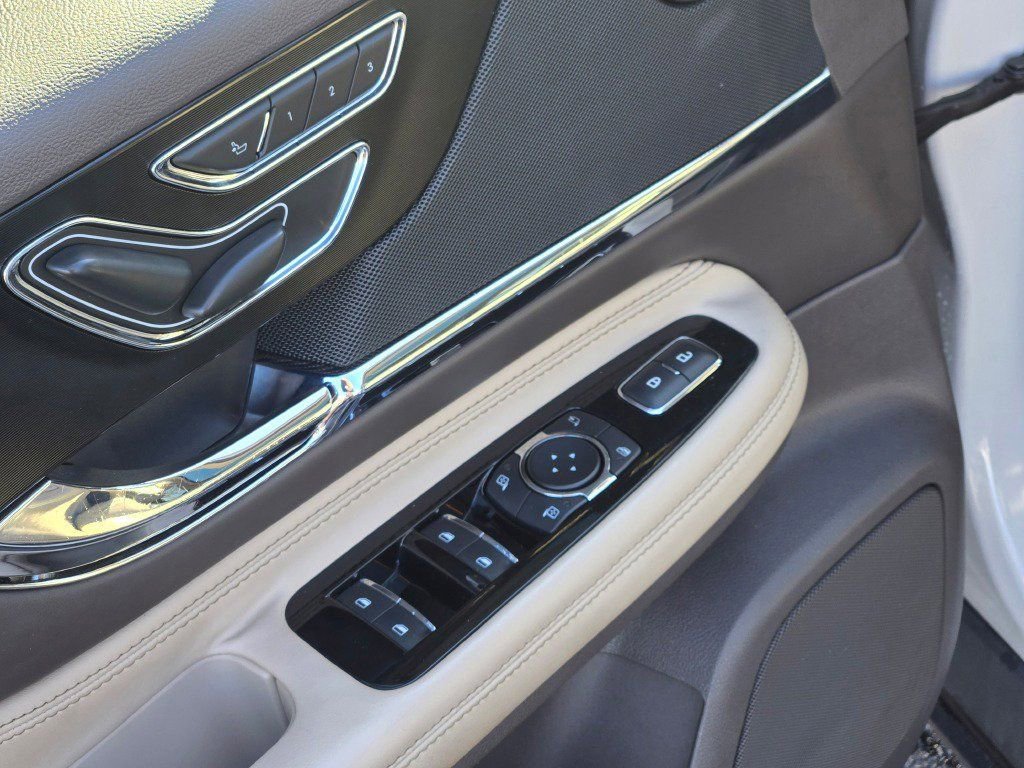 Used 2020 Lincoln Corsair Reserve w/ Equipment Group 201A AWD/4WD image 21