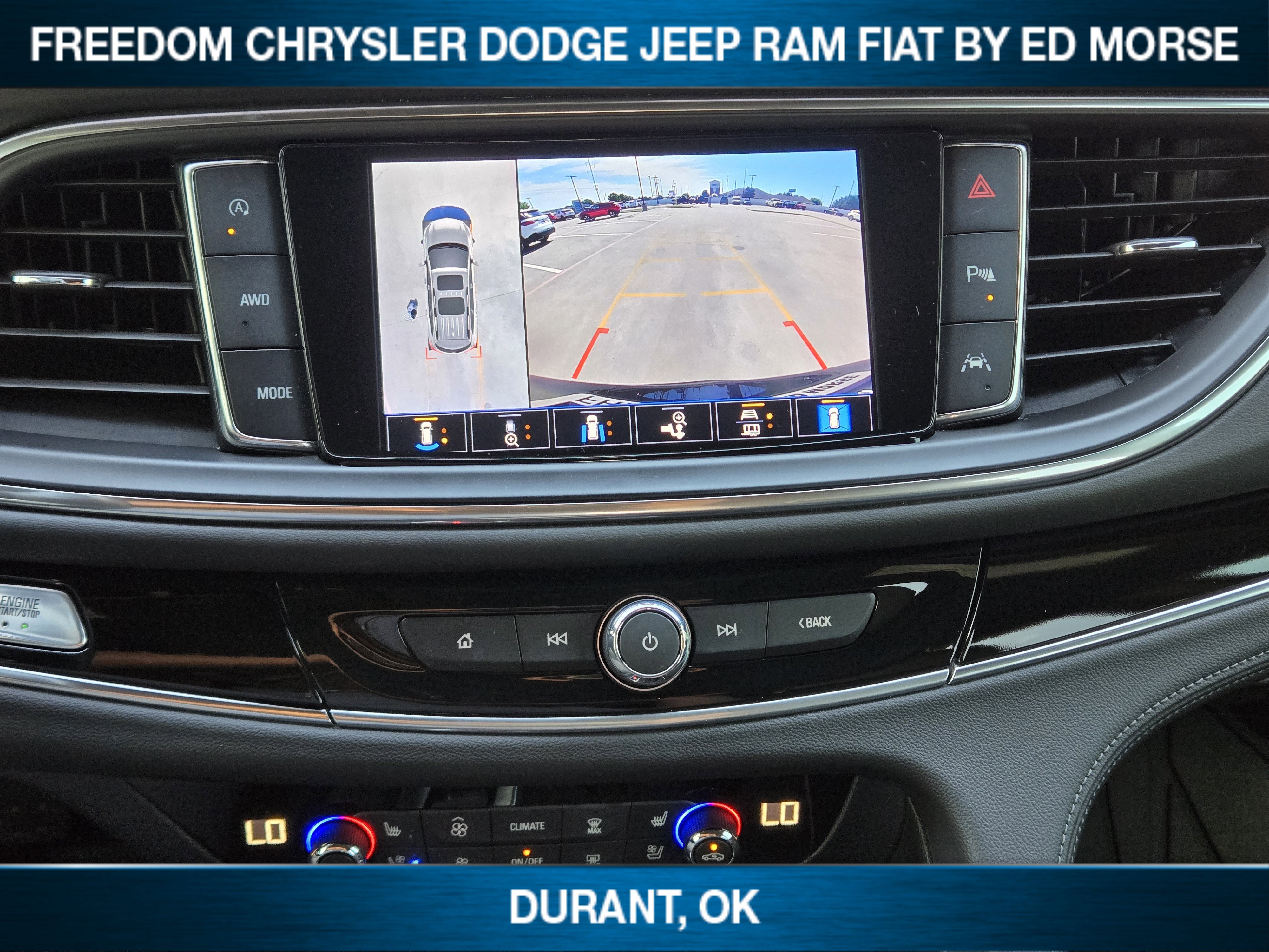 Used 2022 Buick Enclave Avenir w/ Avenir Technology Package AWD/4WD image 12