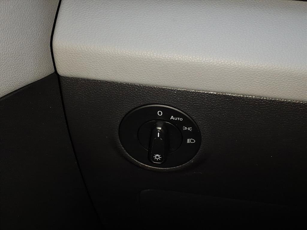 Used 2022 Volkswagen Taos SE image 23