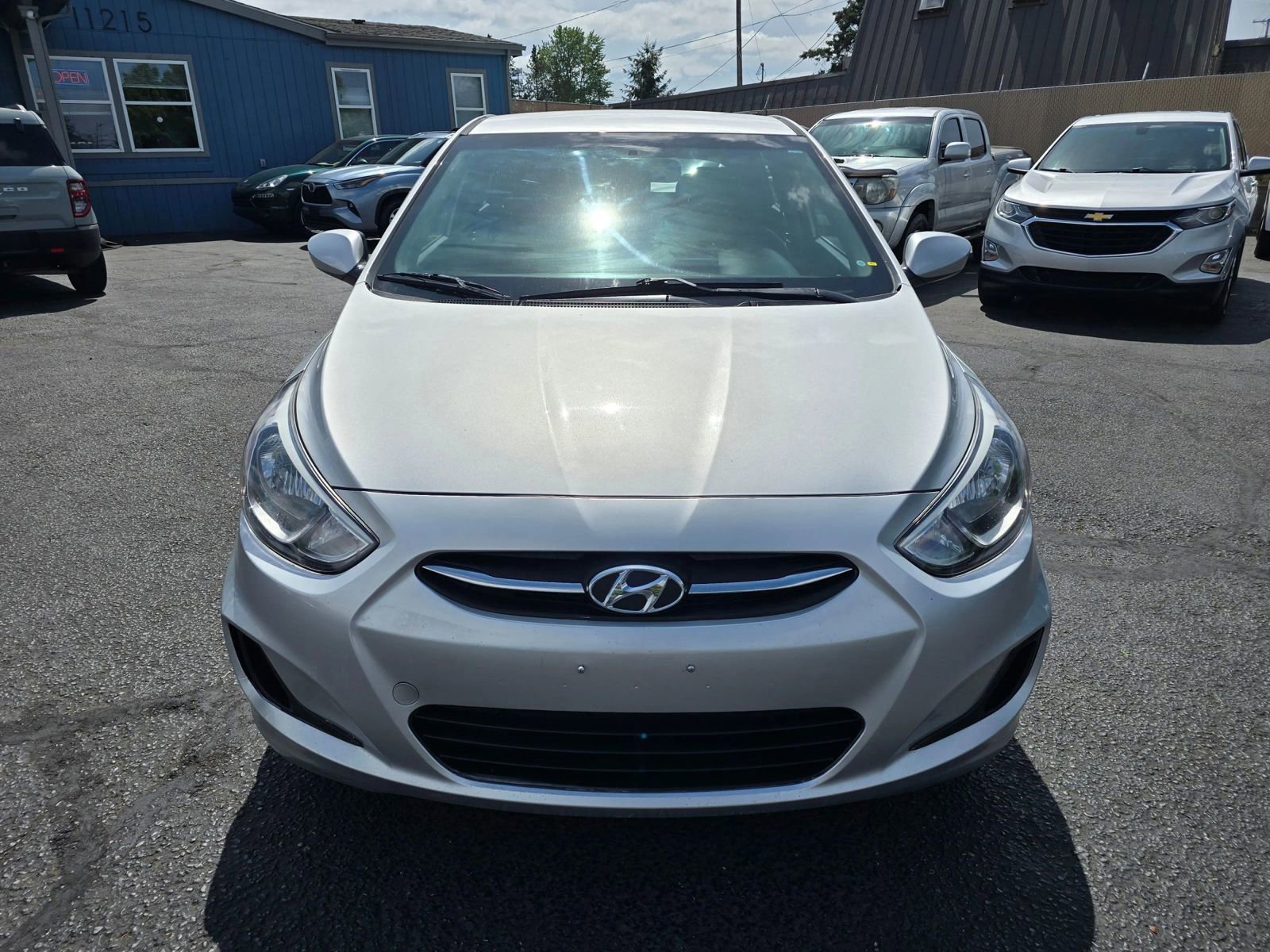 Used 2017 Hyundai Accent SE FWD image 8