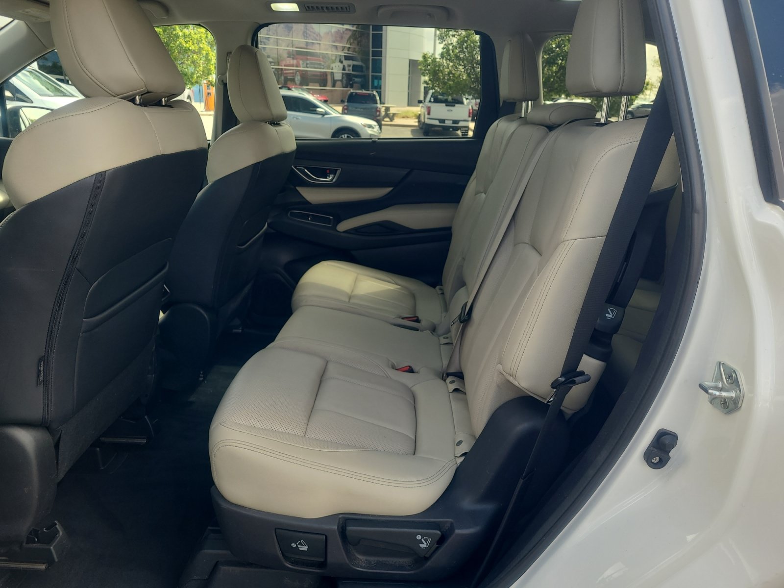 Used 2022 Subaru Ascent Limited w/ Popular Package #2A AWD/4WD image 17
