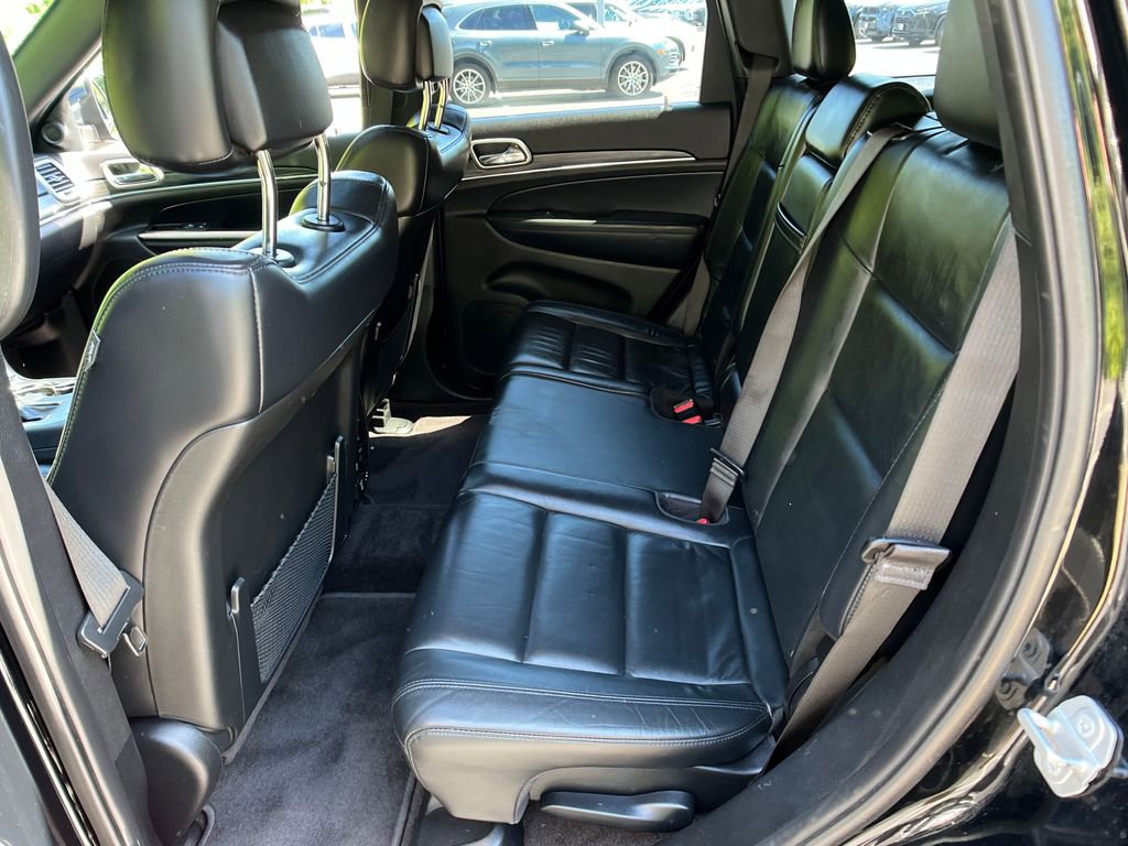Used 2019 Jeep Grand Cherokee Limited image 22