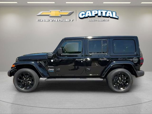Used 2022 Jeep Wrangler Unlimited Sahara AWD/4WD image 2