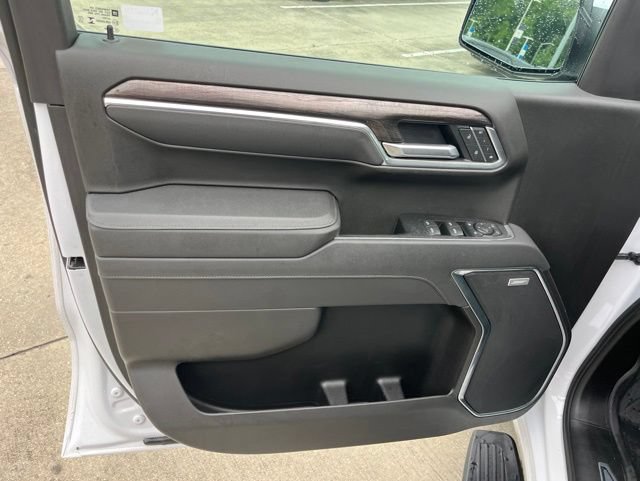 Used 2025 Chevrolet Silverado 1500 LTZ w/ Technology Package AWD/4WD image 16