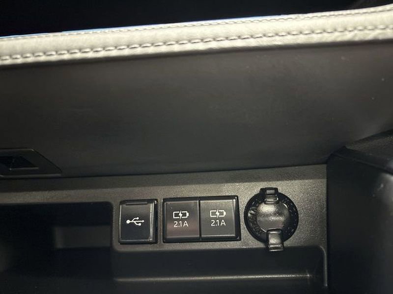 Used 2021 Toyota Highlander Limited AWD/4WD image 58