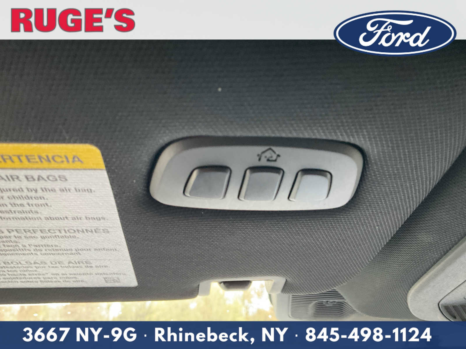 Used 2020 Ford Explorer Platinum w/ Premium Technology Package image 31