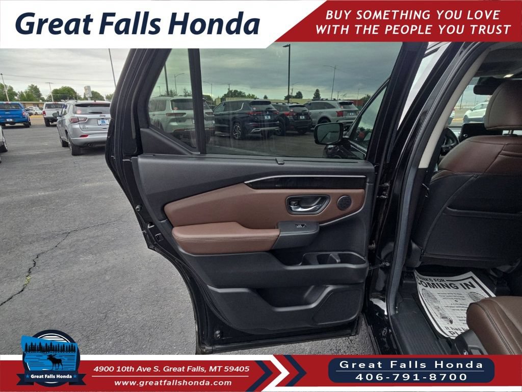 Certified 2025 Honda Pilot Elite image 13