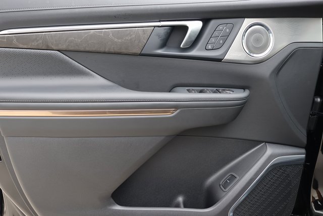New 2026 Buick Enclave Avenir image 10