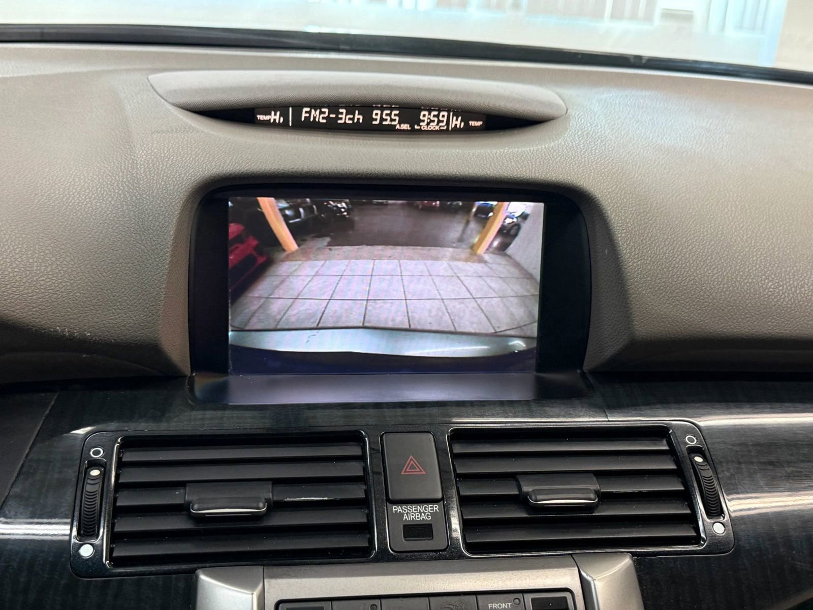 Used 2010 Acura RL AWD/4WD image 30
