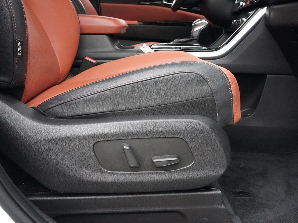 Used 2023 Kia Carnival SX Prestige FWD image 34