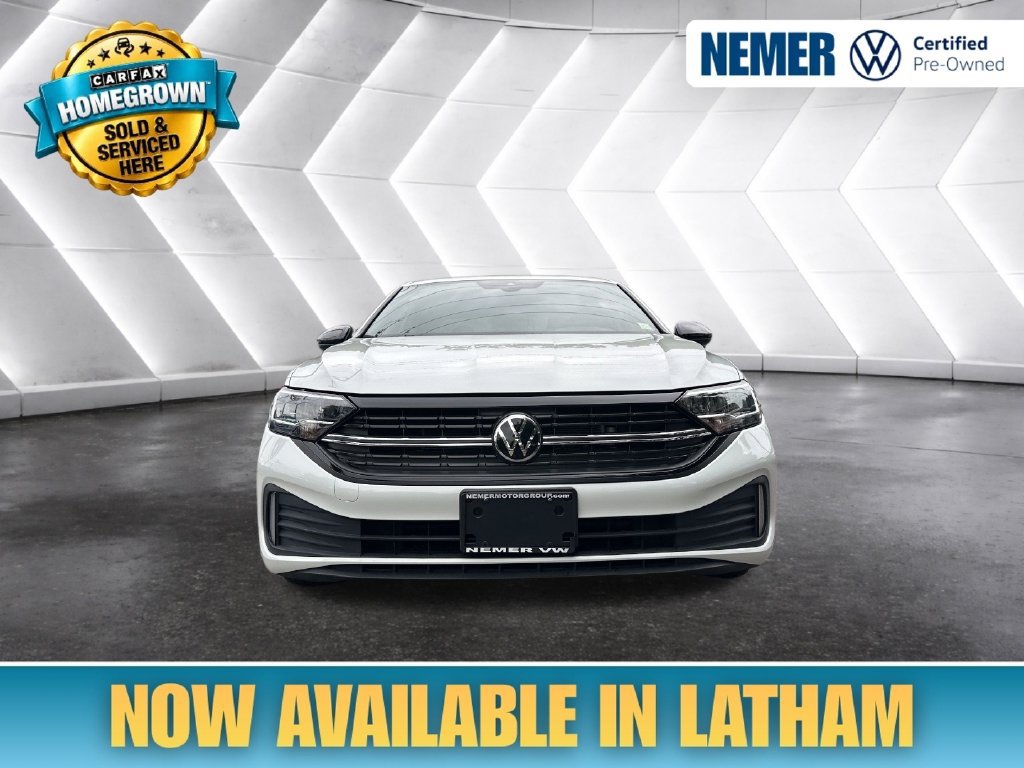 Used 2024 Volkswagen Jetta Sport FWD image 6
