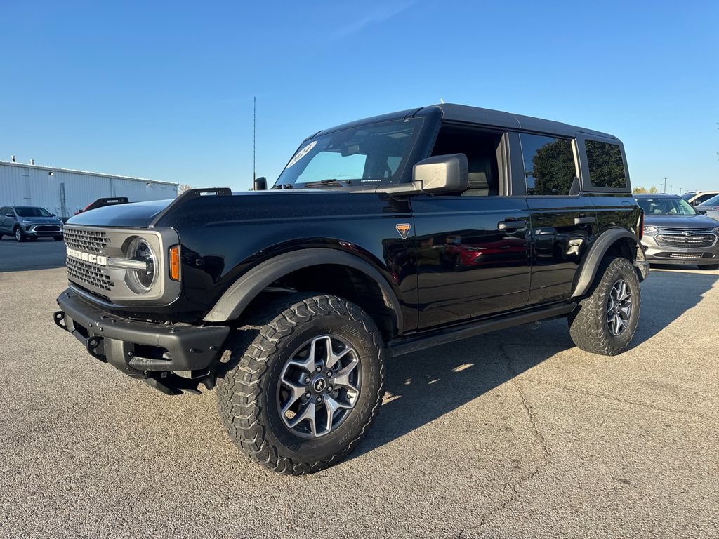 Used 2024 Ford Bronco Badlands AWD/4WD image 2