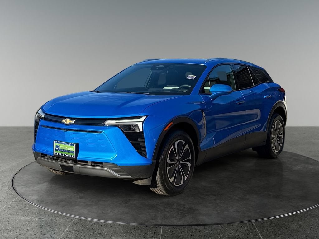 Used 2024 Chevrolet Blazer EV LT AWD/4WD image 3