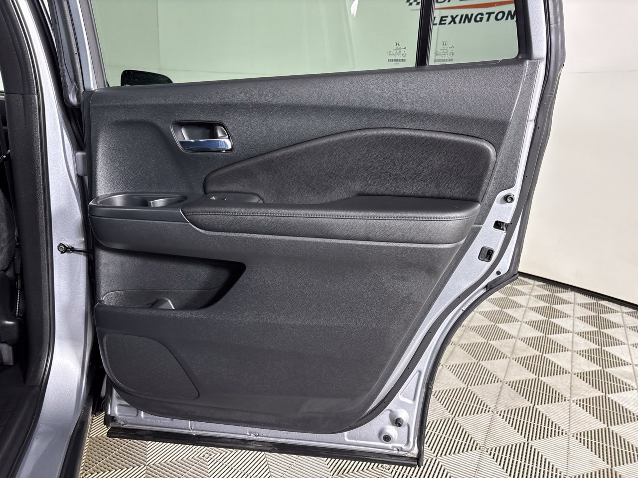 Used 2022 Honda Pilot Sport image 22