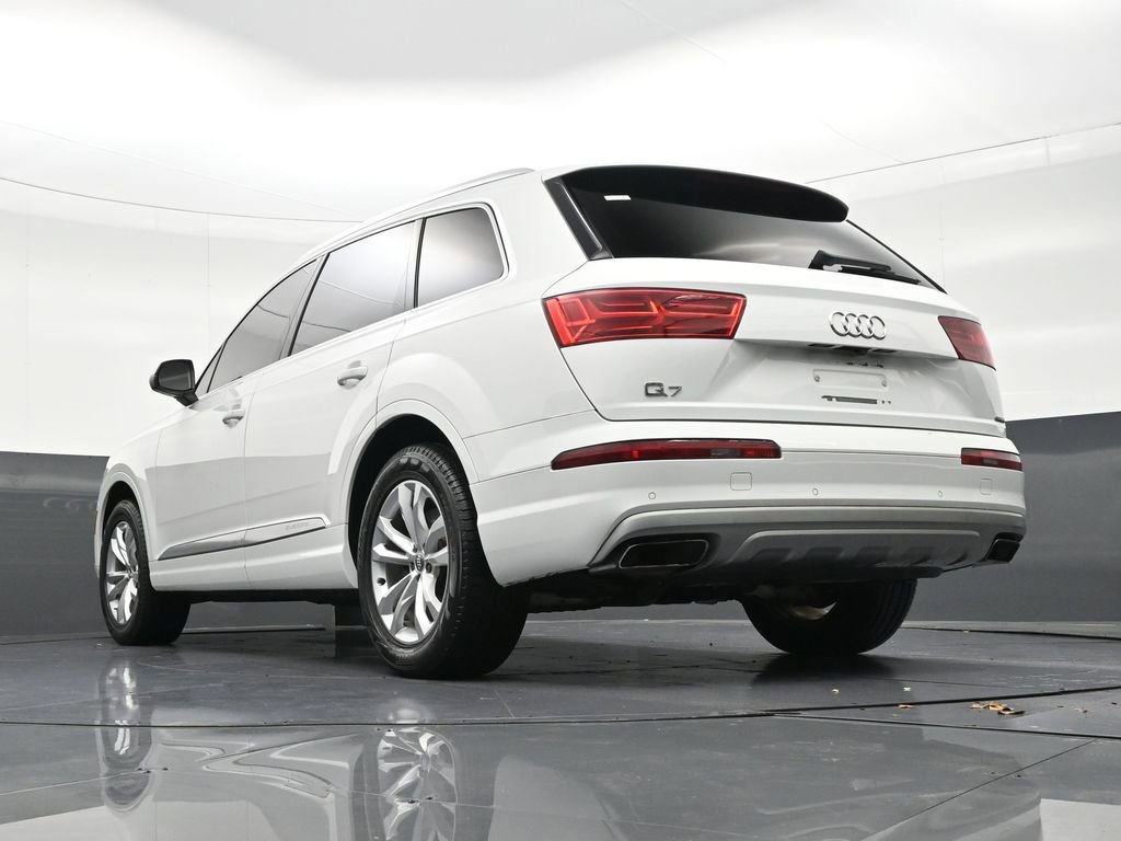Used 2019 Audi Q7 2.0T Premium w/ Convenience Package image 27