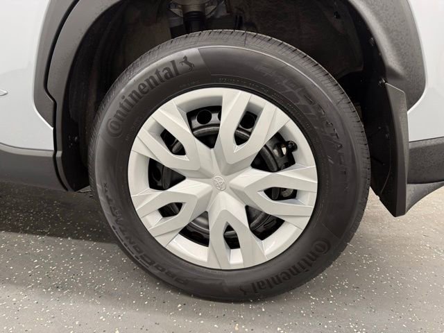 Certified 2023 Toyota Corolla Cross L AWD/4WD image 20