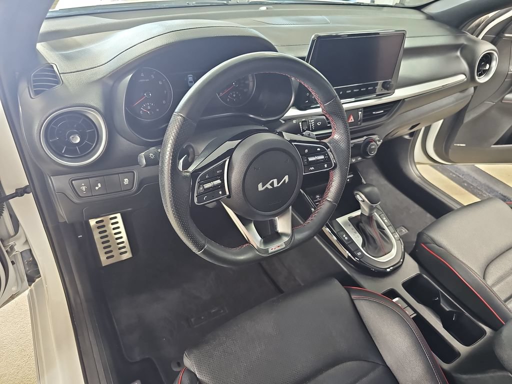 Used 2023 Kia Forte GT w/ GT2 Package FWD image 19