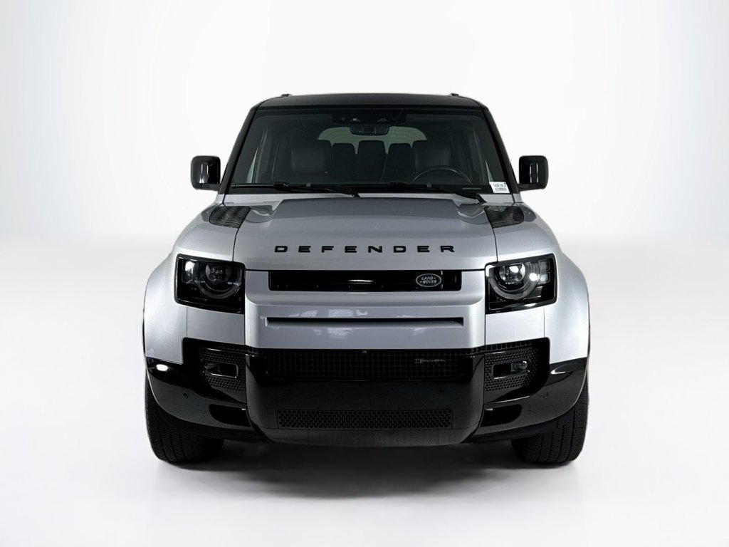 Used 2022 Land Rover Defender 110 X-Dynamic HSE AWD/4WD image 8