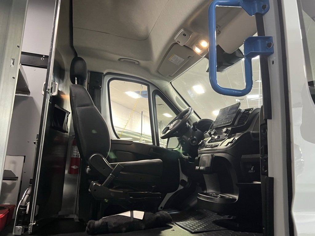 Used 2024 RAM ProMaster 3500 w/ Delivery Van Package image 25