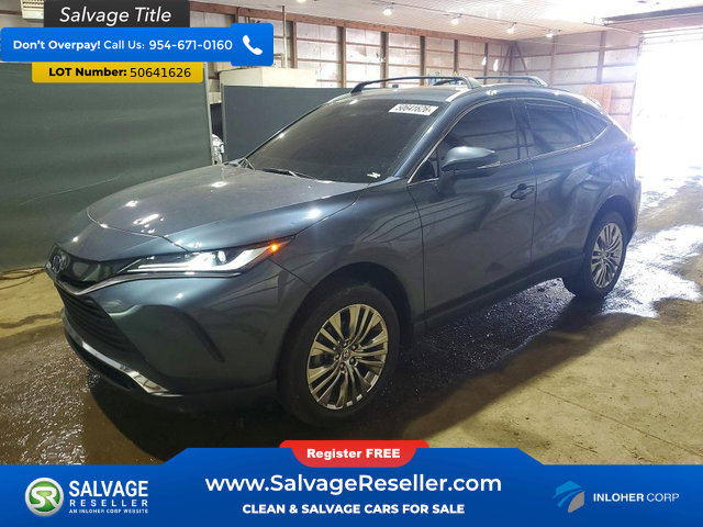 Used 2024 Toyota Venza XLE AWD/4WD image 1