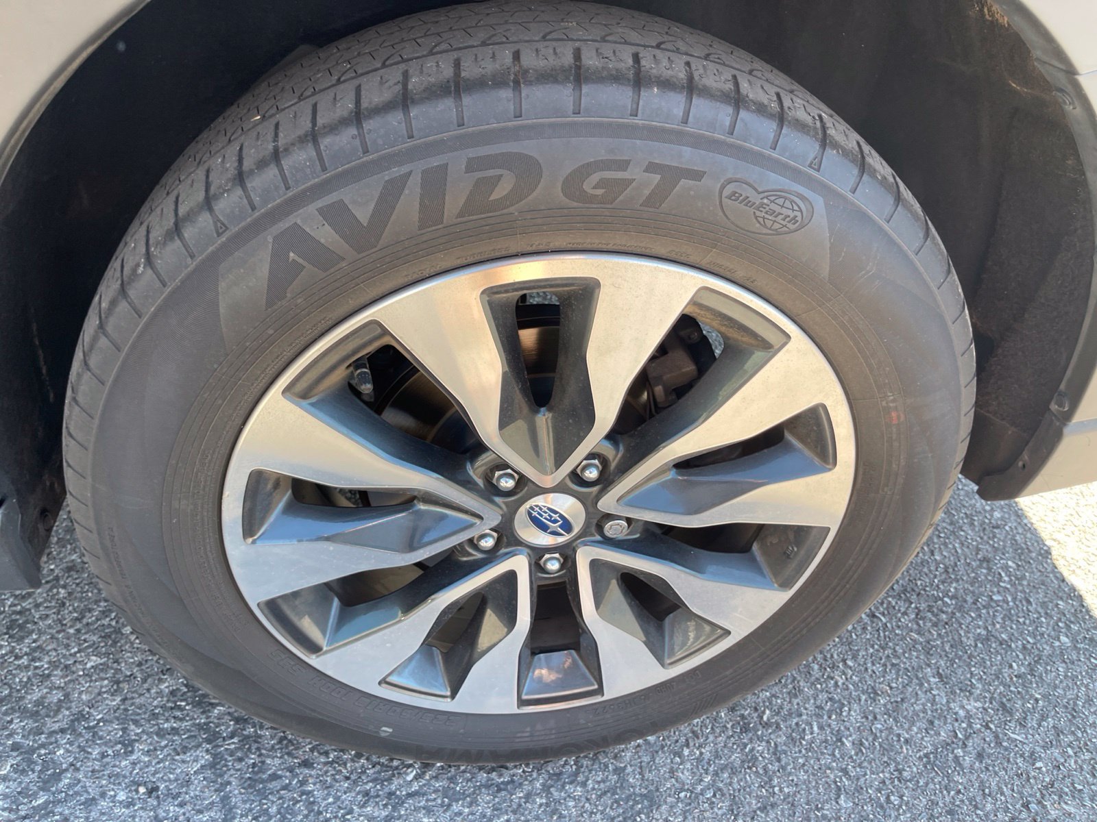 Used 2023 Subaru Outback Limited AWD/4WD image 19