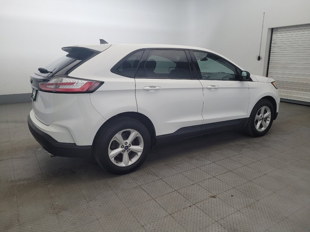 Used 2020 Ford Edge SE FWD image 10