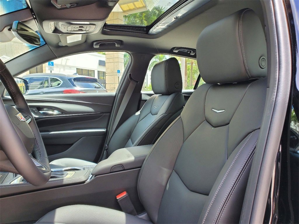 New 2025 Cadillac CT4 Premium Luxury image 15