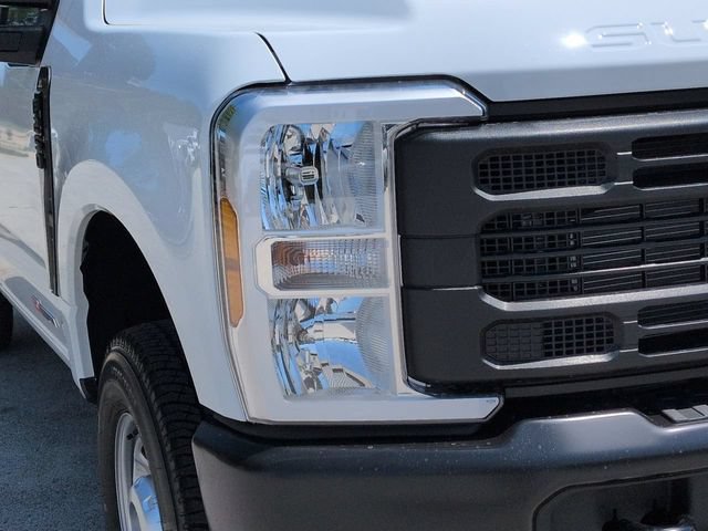 New 2027 Ford F250 XL AWD/4WD image 9