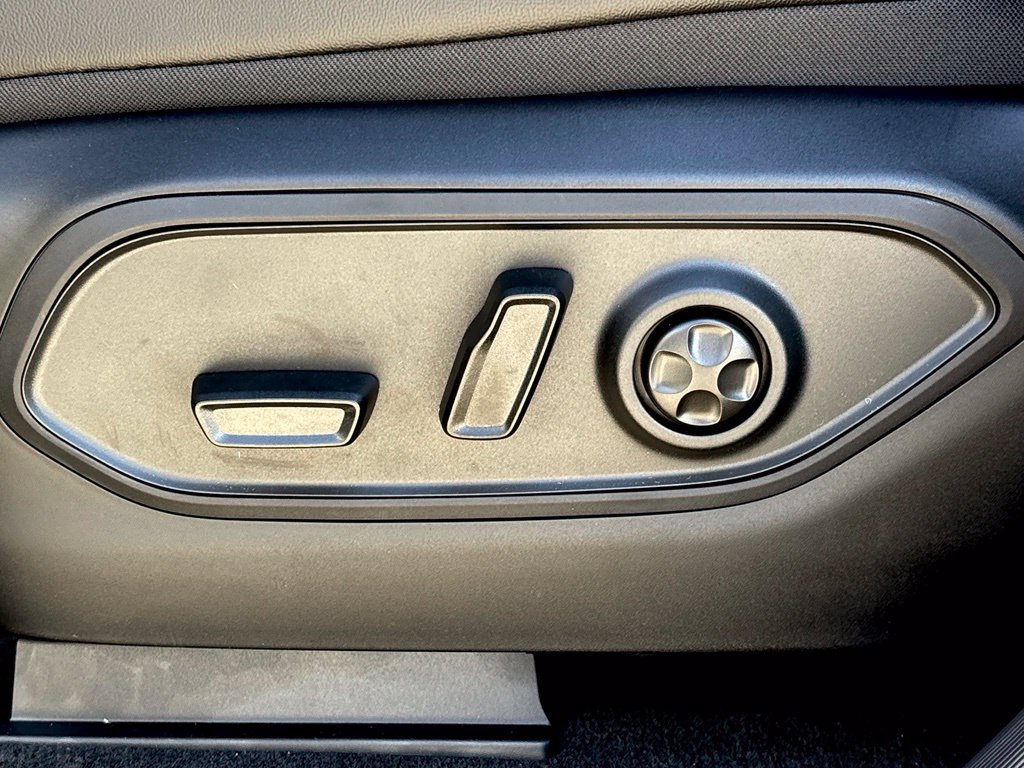 New 2027 Jeep Grand Cherokee 4WD image 9