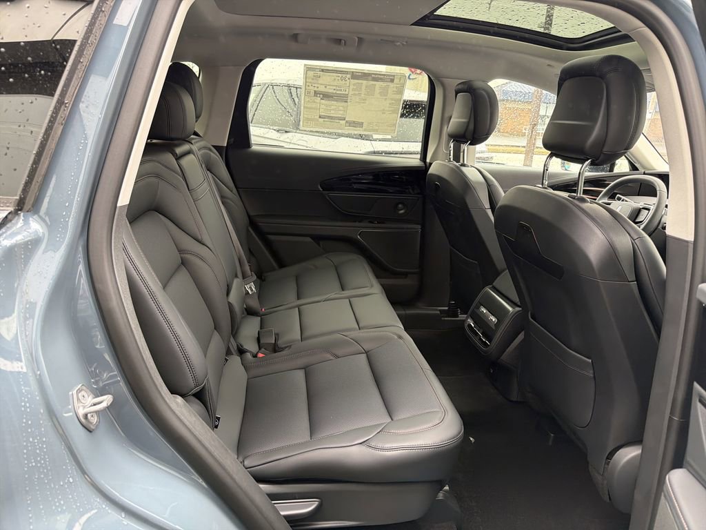 New 2026 Lincoln Nautilus Premier w/ Equipment Group 102A image 8