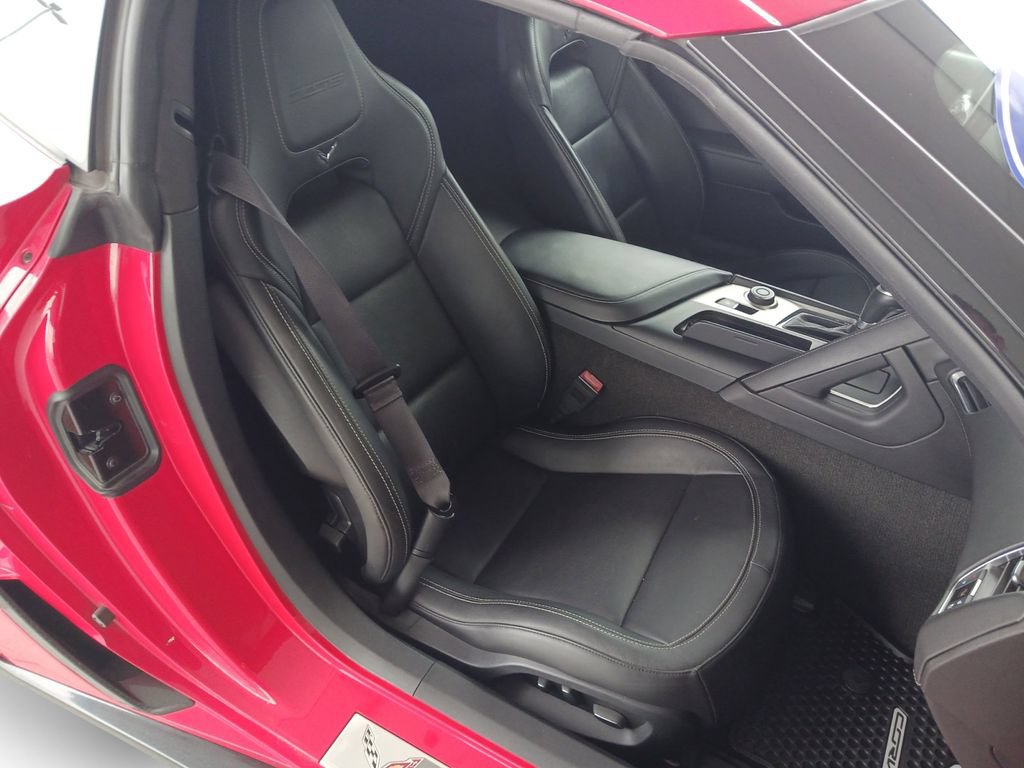 Used 2015 Chevrolet Corvette Z06 w/ 2LZ Preferred Equipment Group RWD image 27