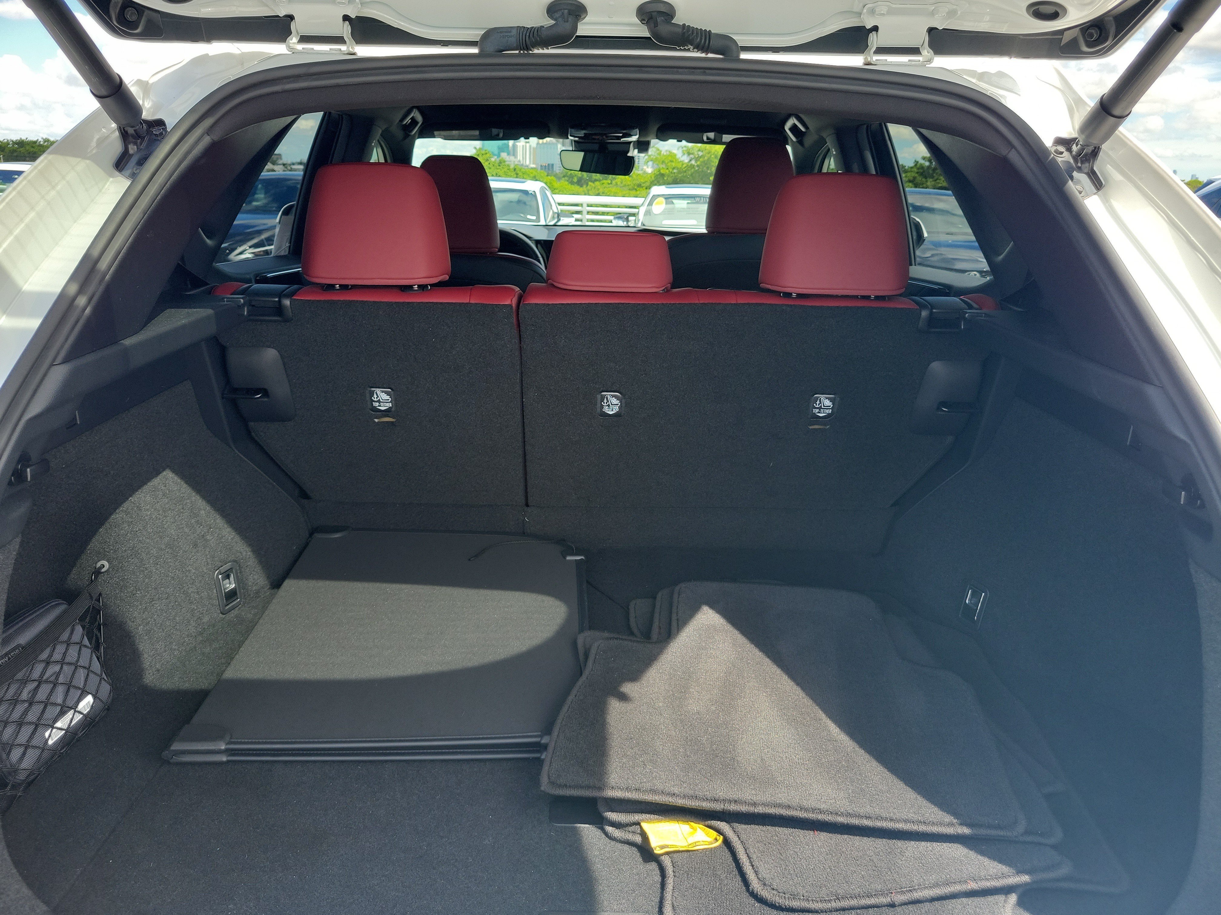 Used 2025 Lexus NX 250 FWD w/ Towing Package (2000 Lbs) image 9