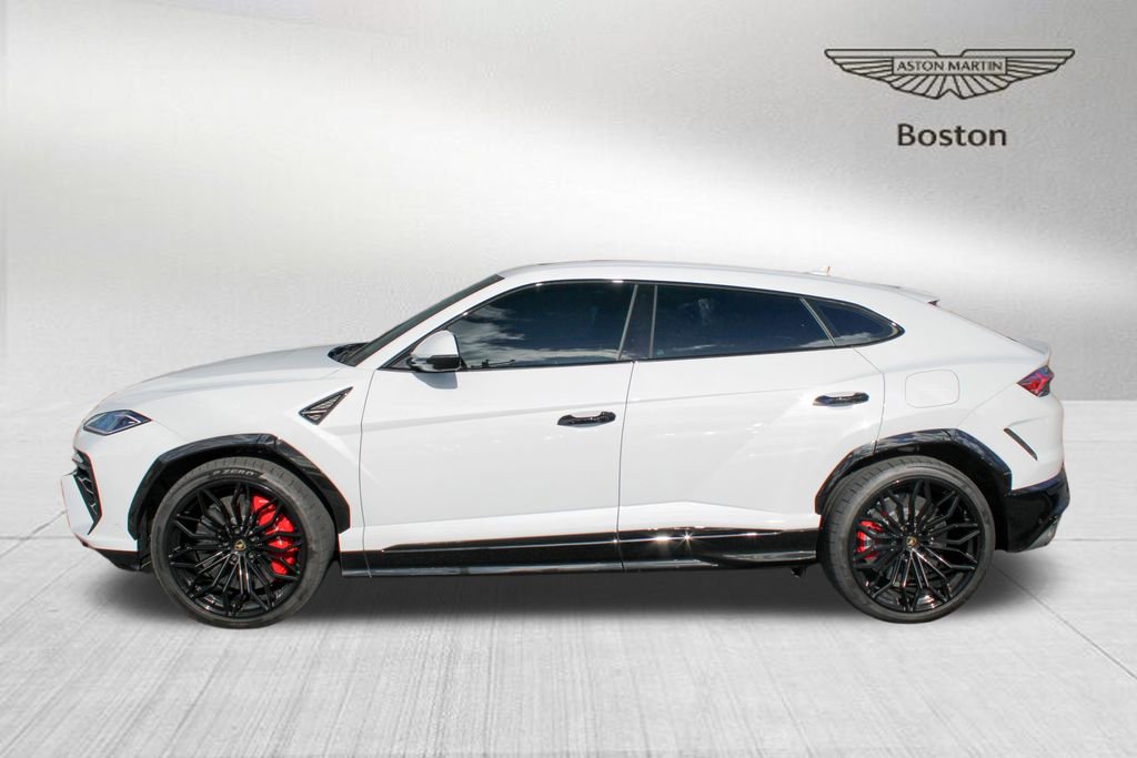 Used 2025 Lamborghini Urus SE image 2