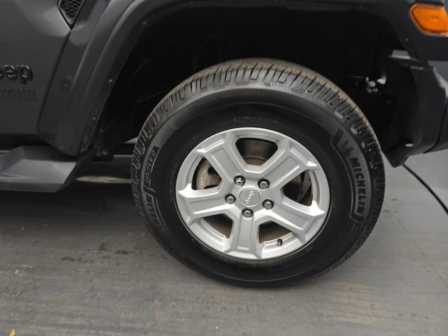 Used 2021 Jeep Wrangler Unlimited Sport image 12