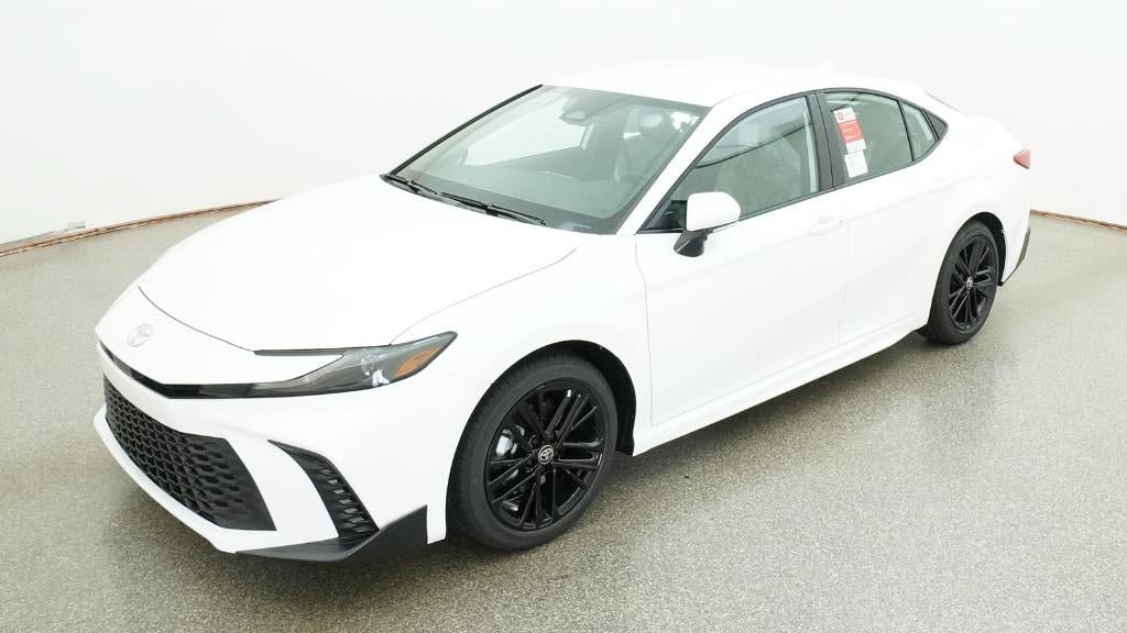 New 2026 Toyota Camry SE FWD image 1