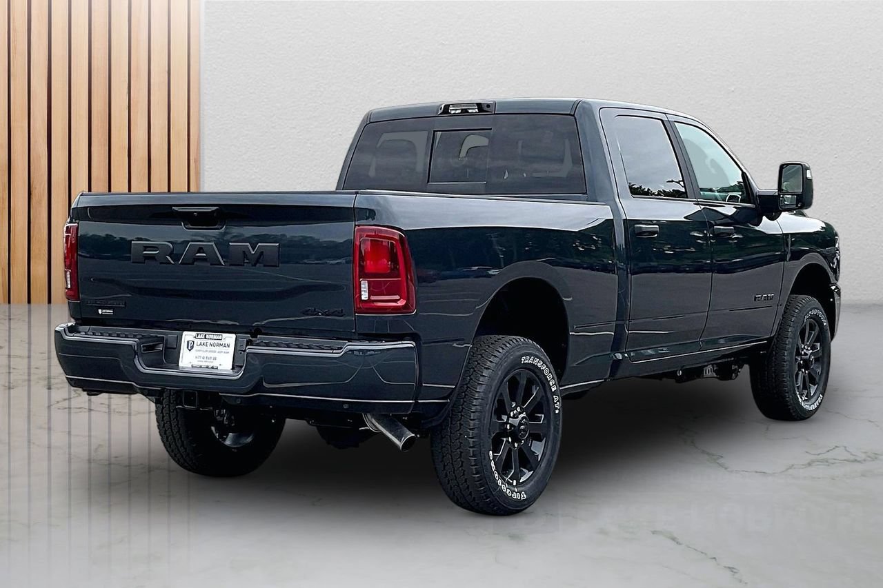 New 2026 RAM 2500 Big Horn AWD/4WD image 9