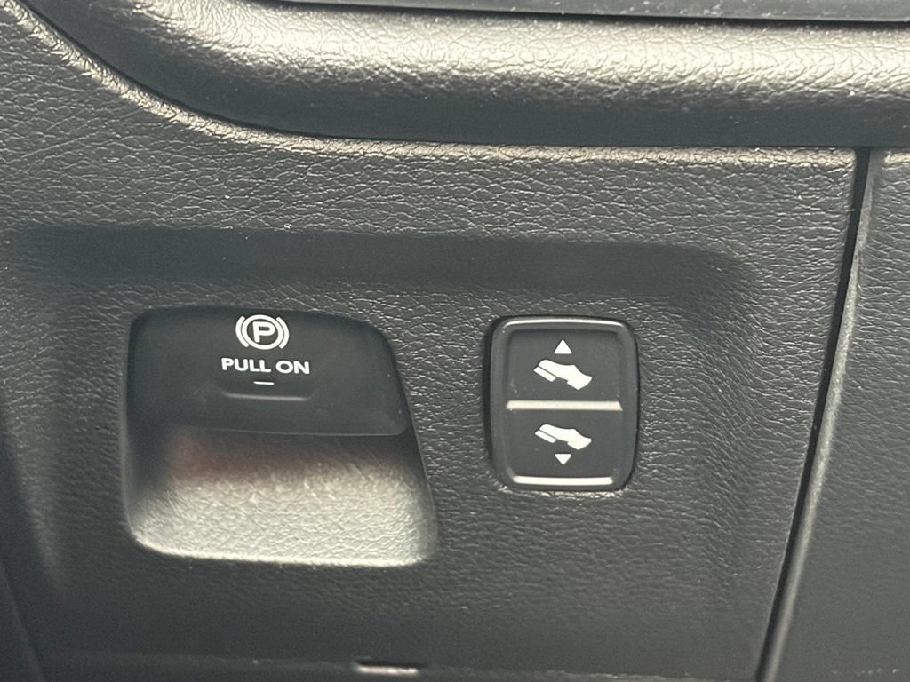 Used 2025 RAM 1500 Big Horn AWD/4WD image 57