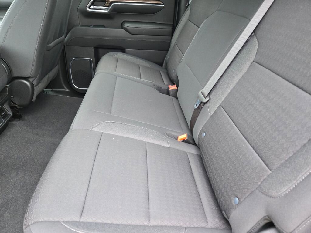Used 2024 Chevrolet Silverado 1500 LT image 15