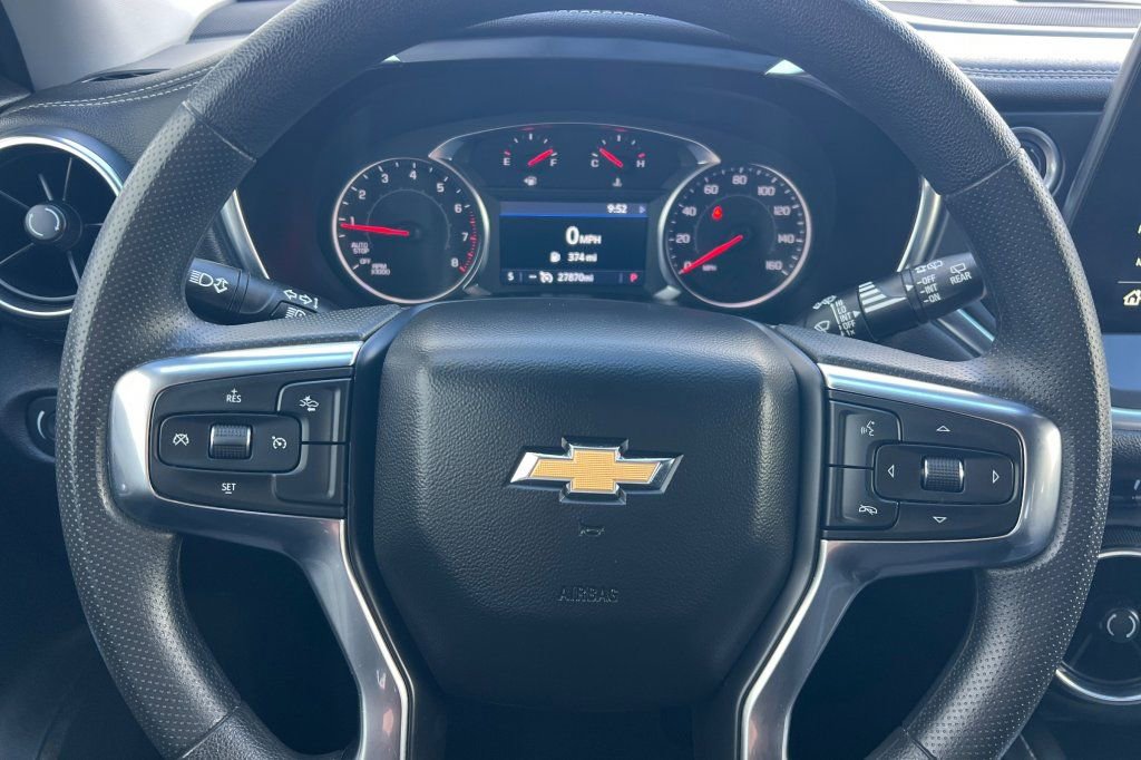 Used 2025 Chevrolet Blazer LT image 20