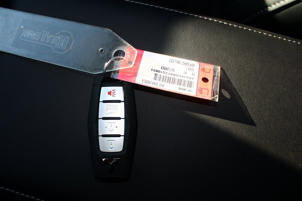 New 2026 Mitsubishi Outlander Trail Edition image 24