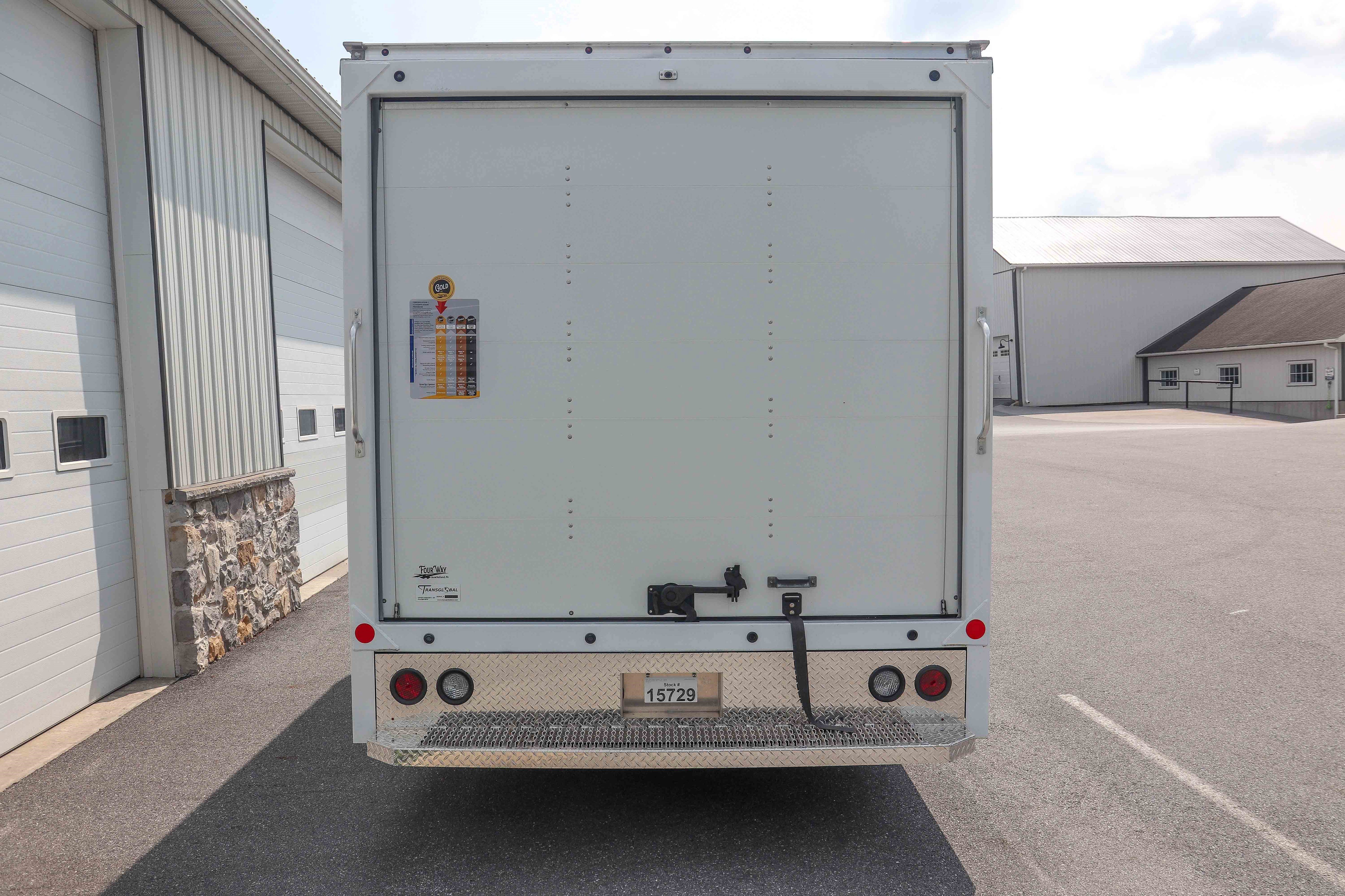 Used 2024 Ford E-450 and Econoline 450 Super Duty w/ Driver's Safety Package RWD image 4