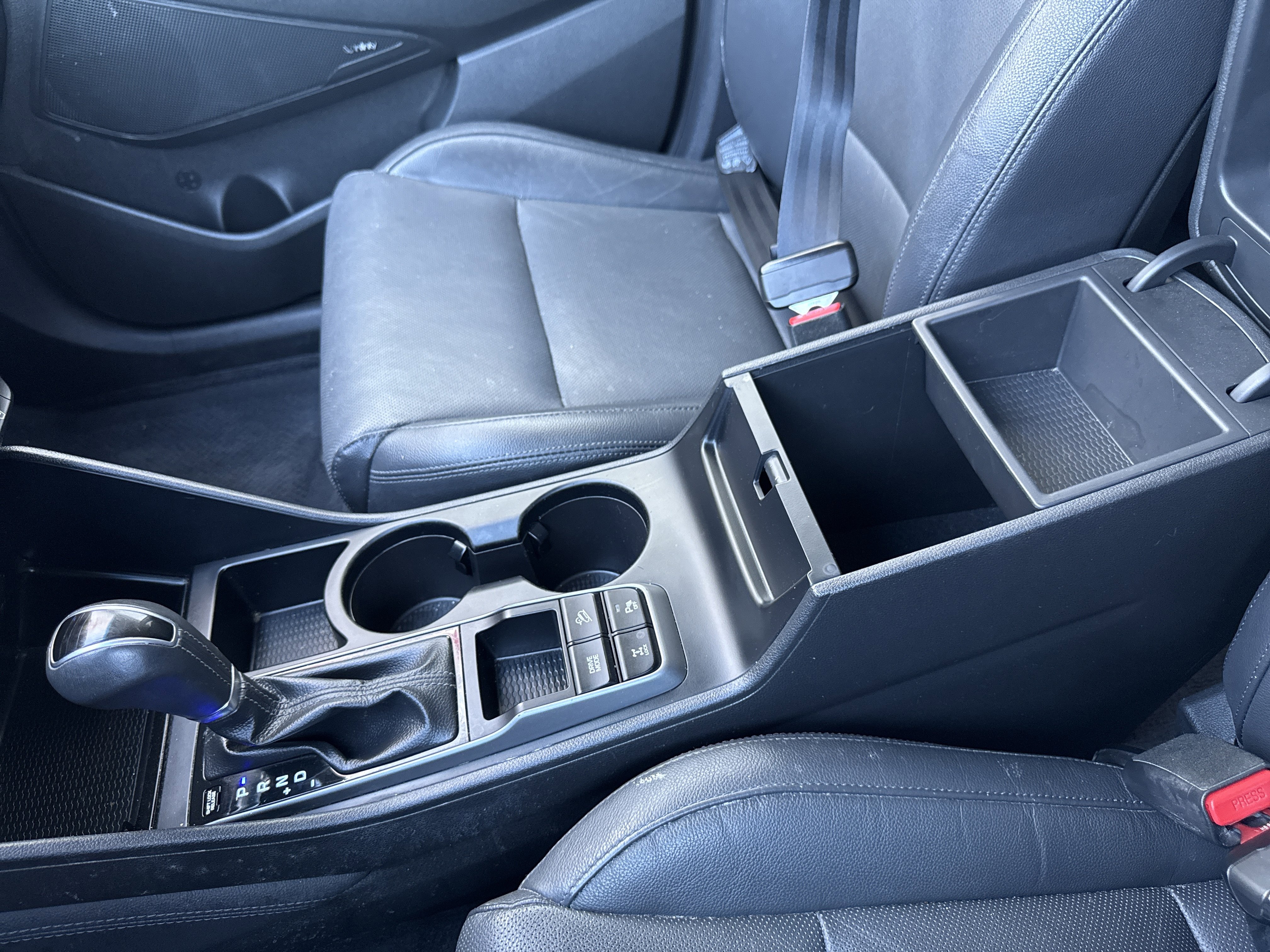 Used 2017 Hyundai Tucson Limited w/ Limited Ultimate Package 03 image 21