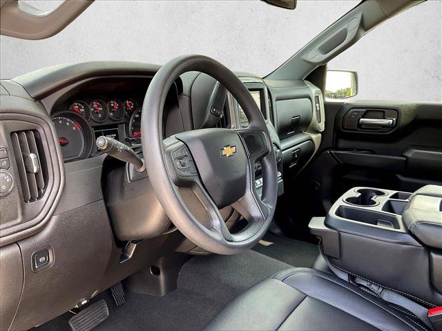 Used 2026 Chevrolet Silverado 1500 Custom w/ Turbomax Blackout Package RWD image 14