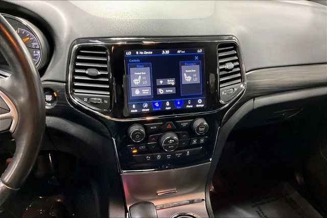 Used 2021 Jeep Grand Cherokee Laredo X AWD/4WD image 4