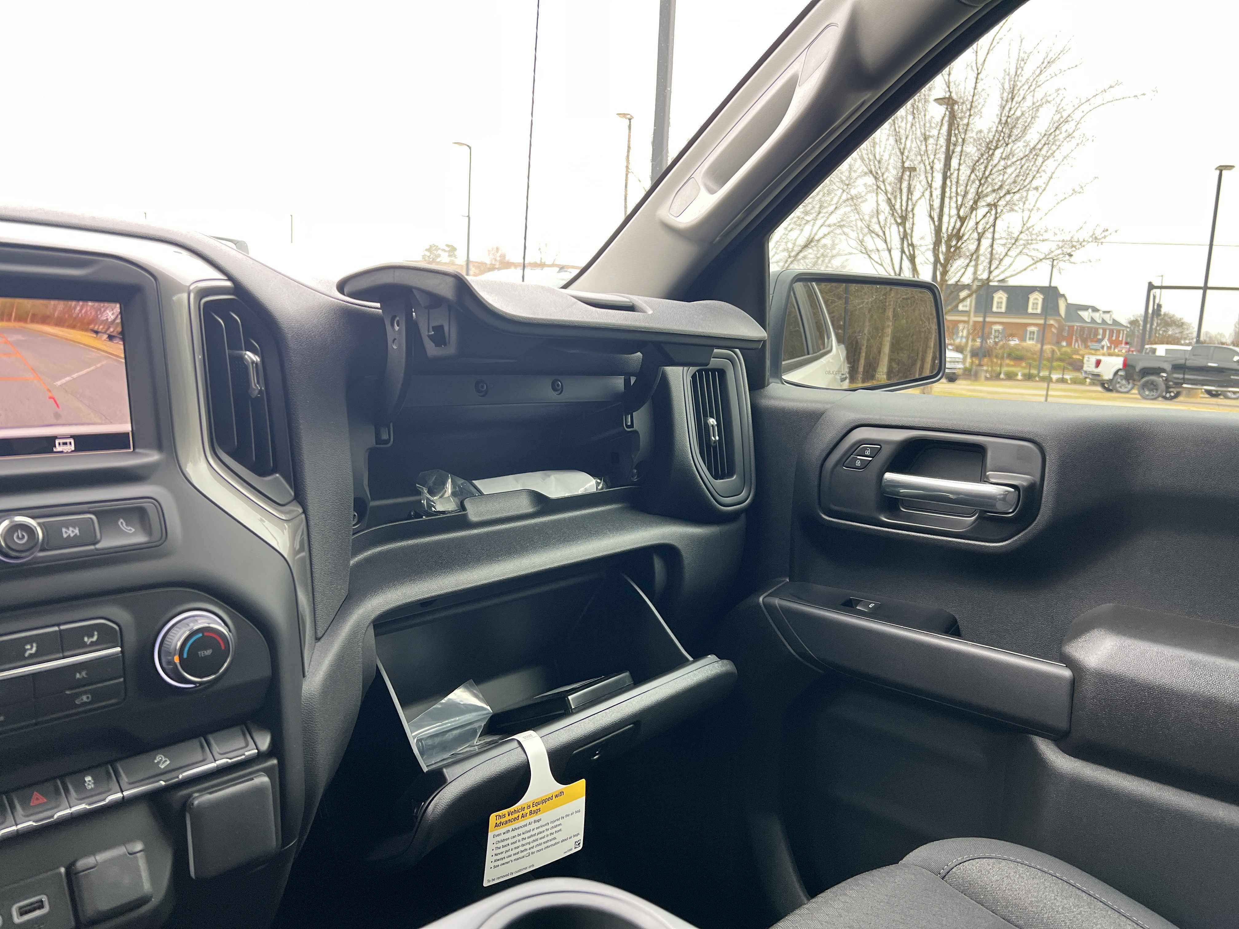 New 2026 Chevrolet Silverado 1500 Custom Trail Boss w/ LPO, Dark Essentials Package image 30