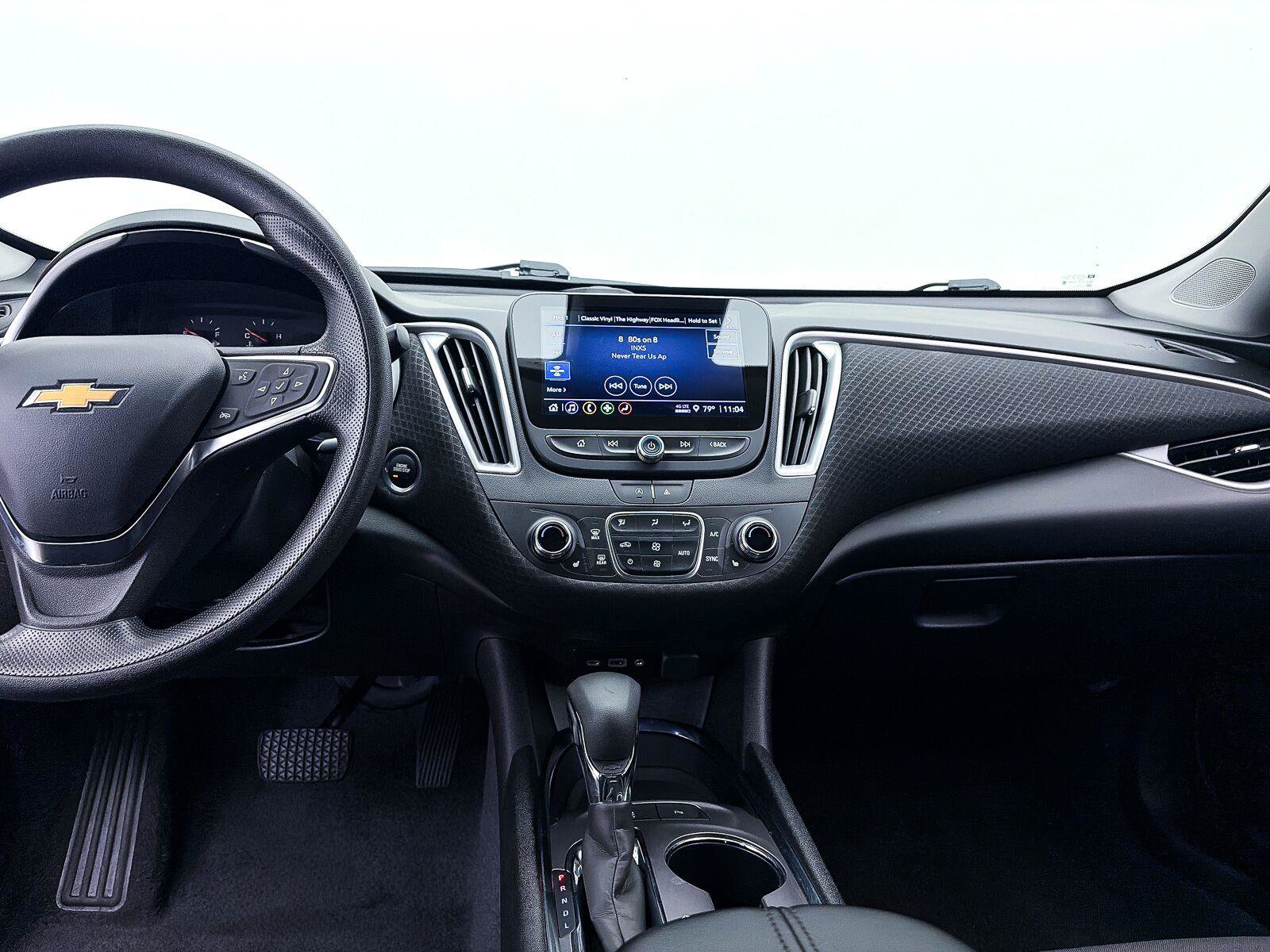 Used 2024 Chevrolet Malibu LT FWD image 7