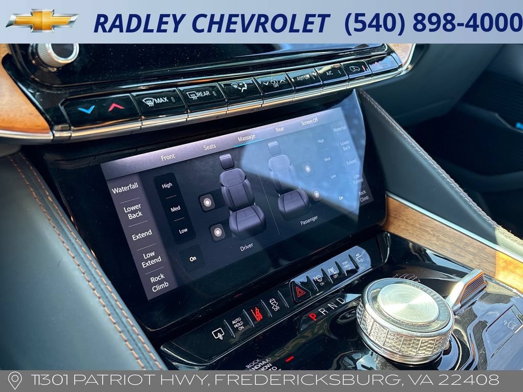 Used 2022 Jeep Grand Wagoneer Series III w/ Rear Seat Video Group 1 AWD/4WD image 10